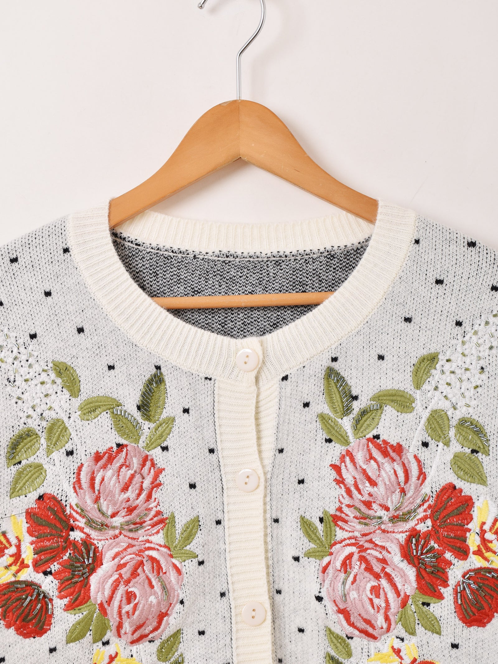 2色展開】Meridian フラワー ビーズ刺繍 カーディガン – 古着屋Top of