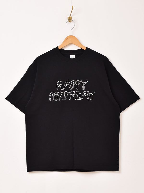 【2色展開】 プリントTシャツ「HAPPY BIRTHDAY」