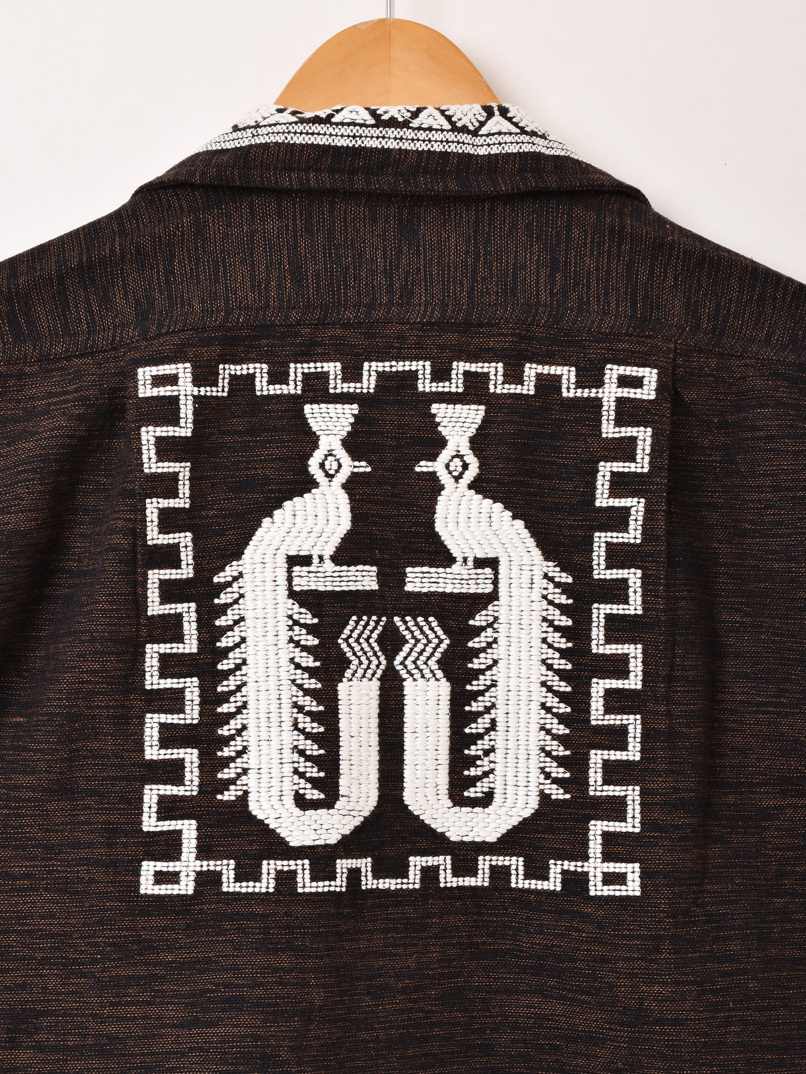 3色展開】Backers グアテマラデザイン 刺繍 長袖シャツ – 古着屋Top of