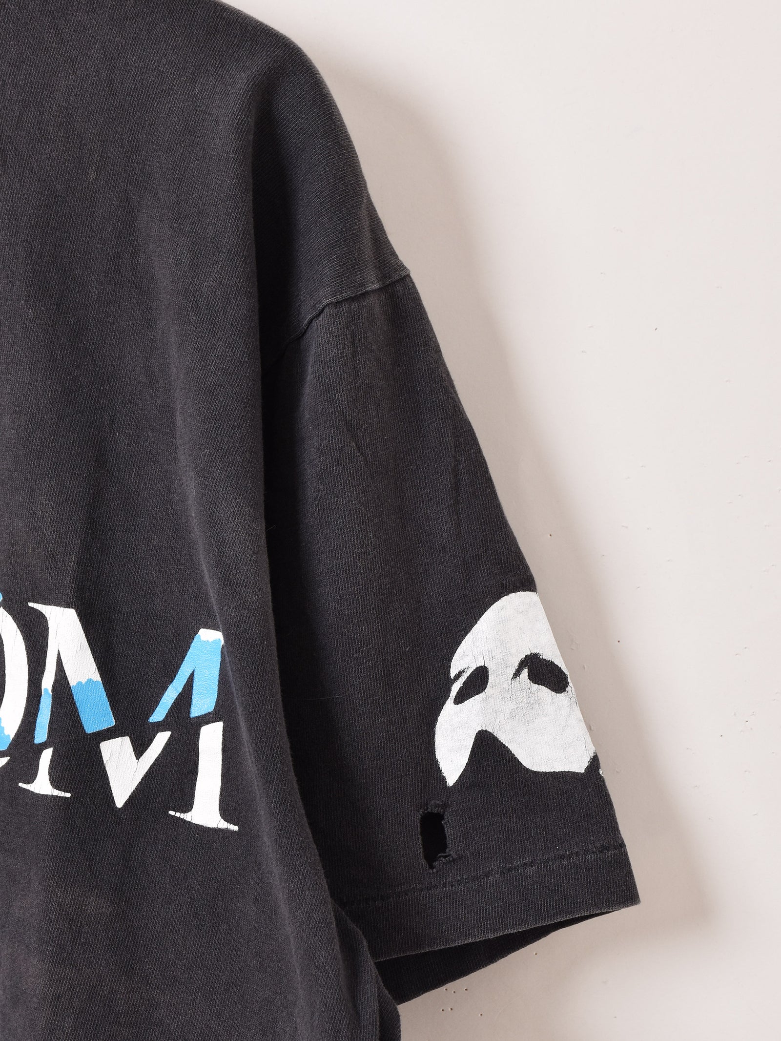 90's〜 オペラ座の怪人 プリントTシャツ – 古着屋Top of the Hillの