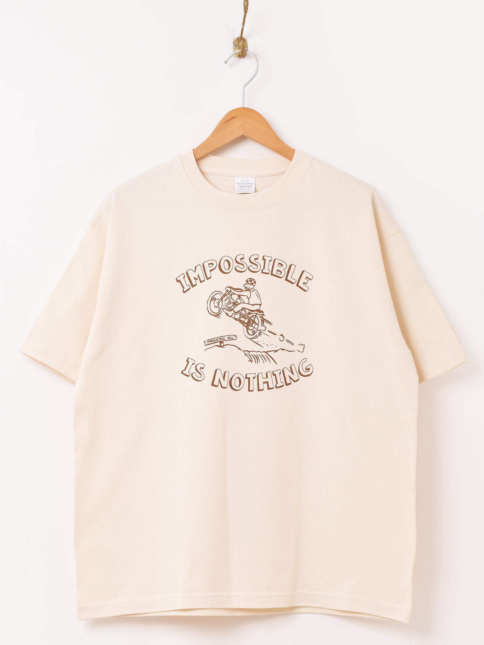 3色展開】 プリントTシャツ「IMPOSSIBLE IS NOTHING」 – 古着屋