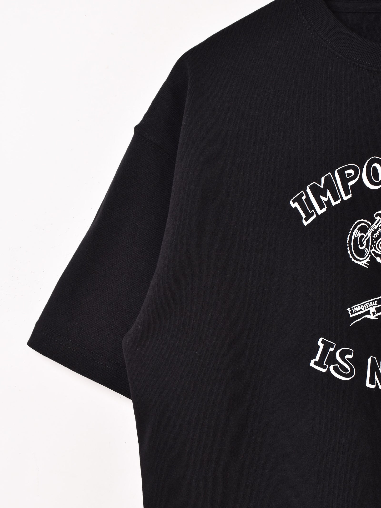 3色展開】 プリントTシャツ「IMPOSSIBLE IS NOTHING」」 – 古着