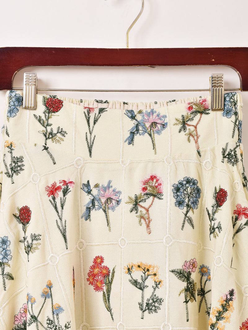 2色展開】Meridian フラワー刺繍 スカート – 古着屋Top of the Hillの