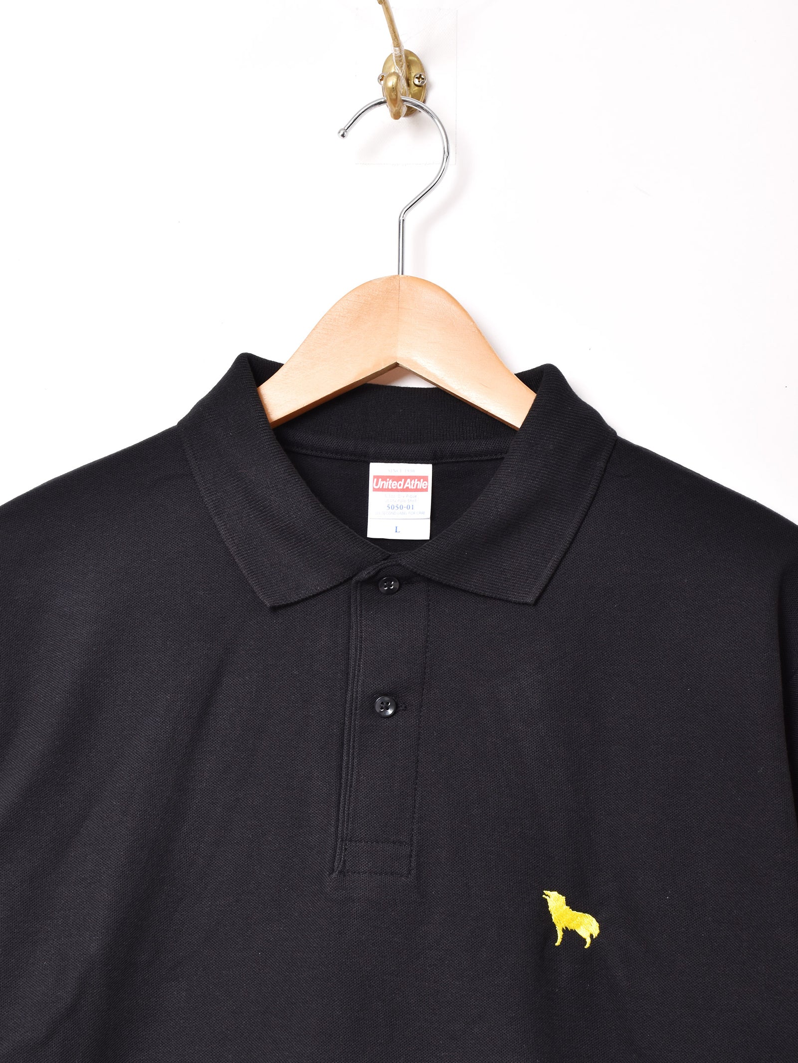 V TWELVE LUX ブラック ポロシャツ 値下げ❗️ V TWELVE LUX ブラック ポロシャツ 値下げ❗️