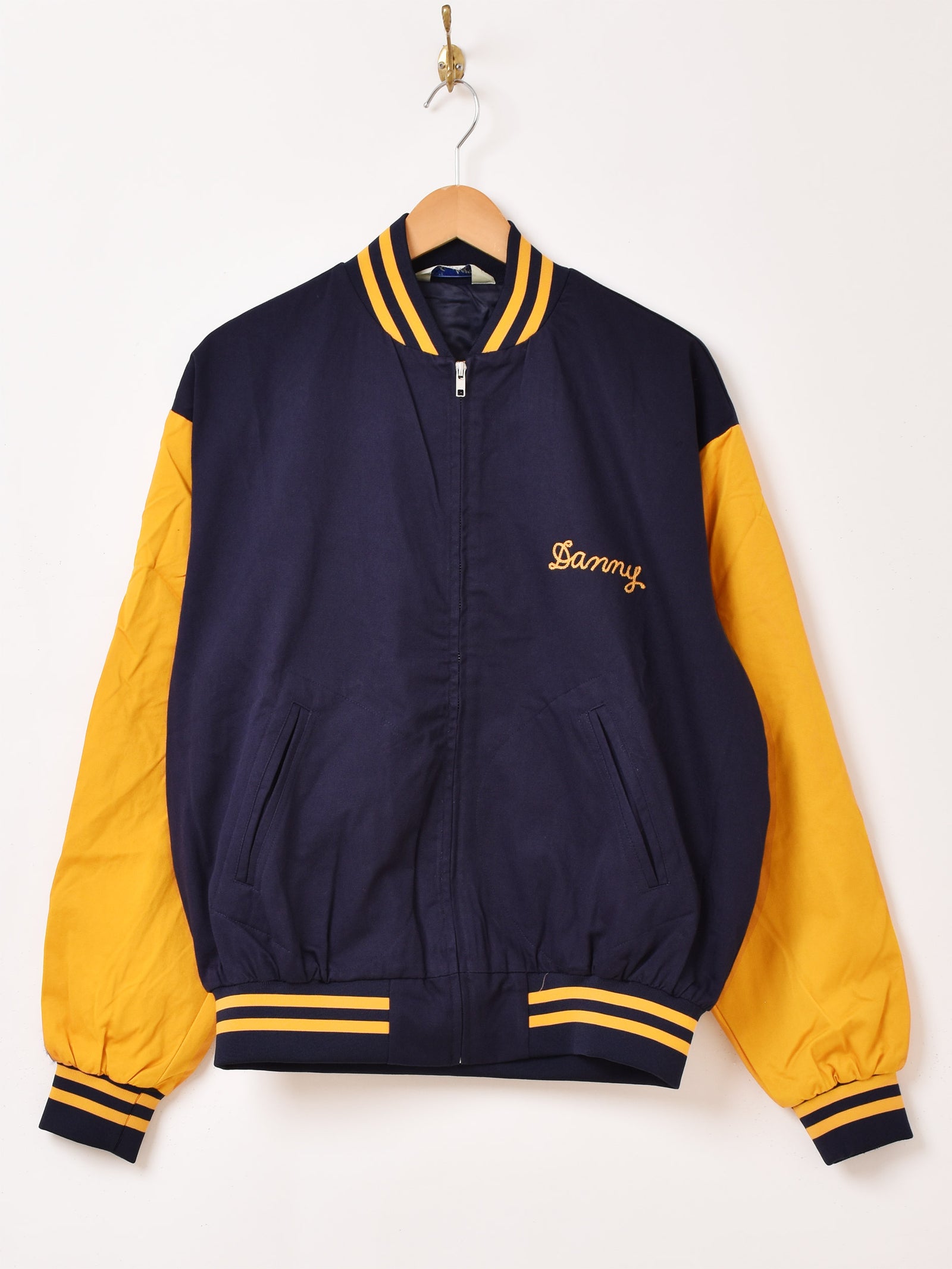 ユニフォーム 古着 90s Bukta バクタ UK製 黄色 Vネック 40 ユニフォーム 古着 90s Bukta バクタ UK製 黄色 Vネック 40 - メルカリ