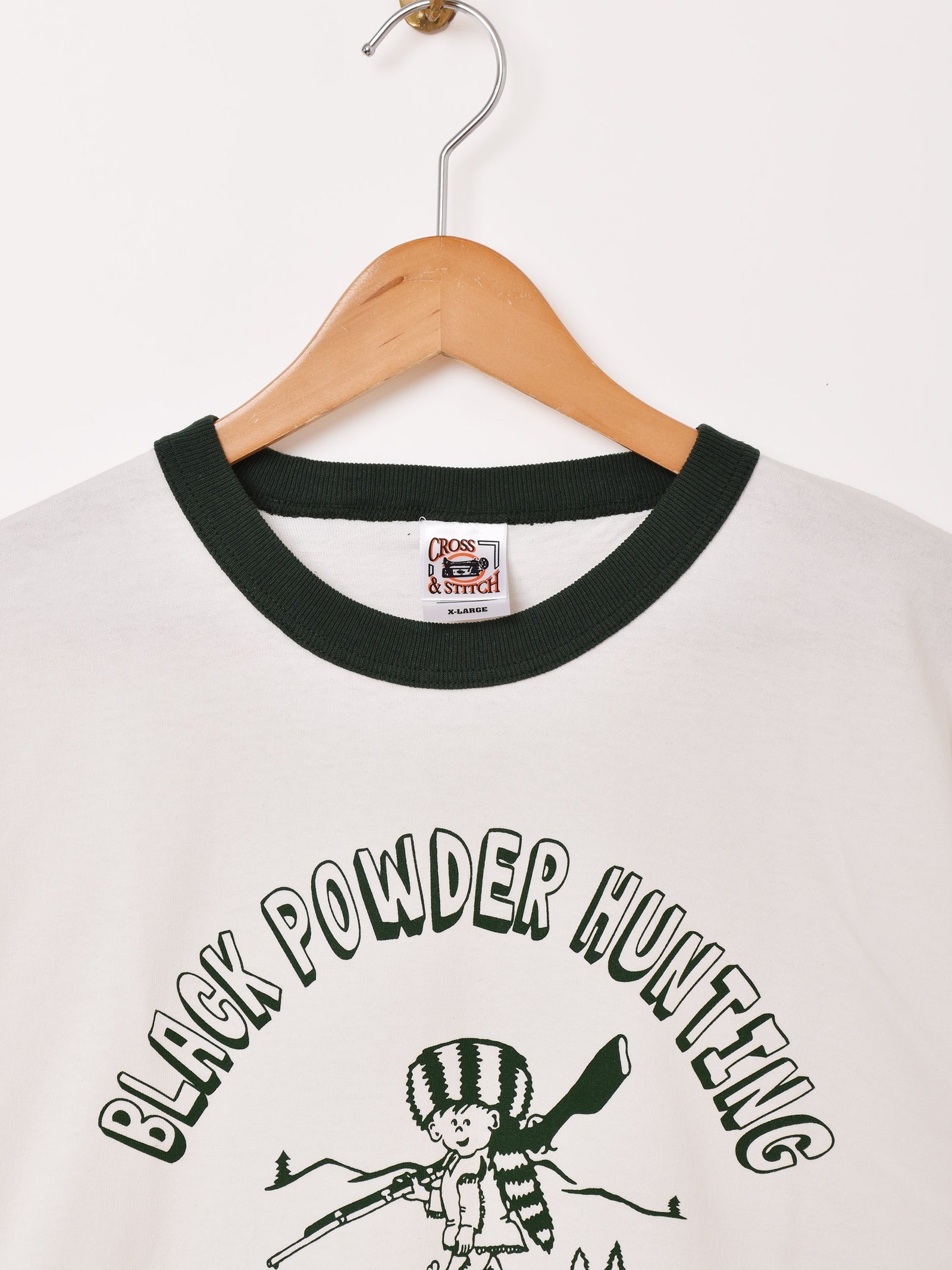 2色展開】 プリント リンガーTシャツ「BLACK POWDER HUNTING」 – 古着 