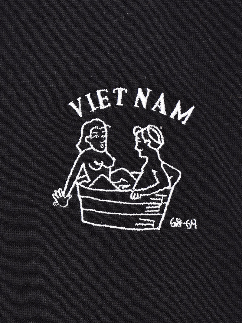 【2色展開】 ワンポイント刺繍 Tシャツ「VIETNAM」