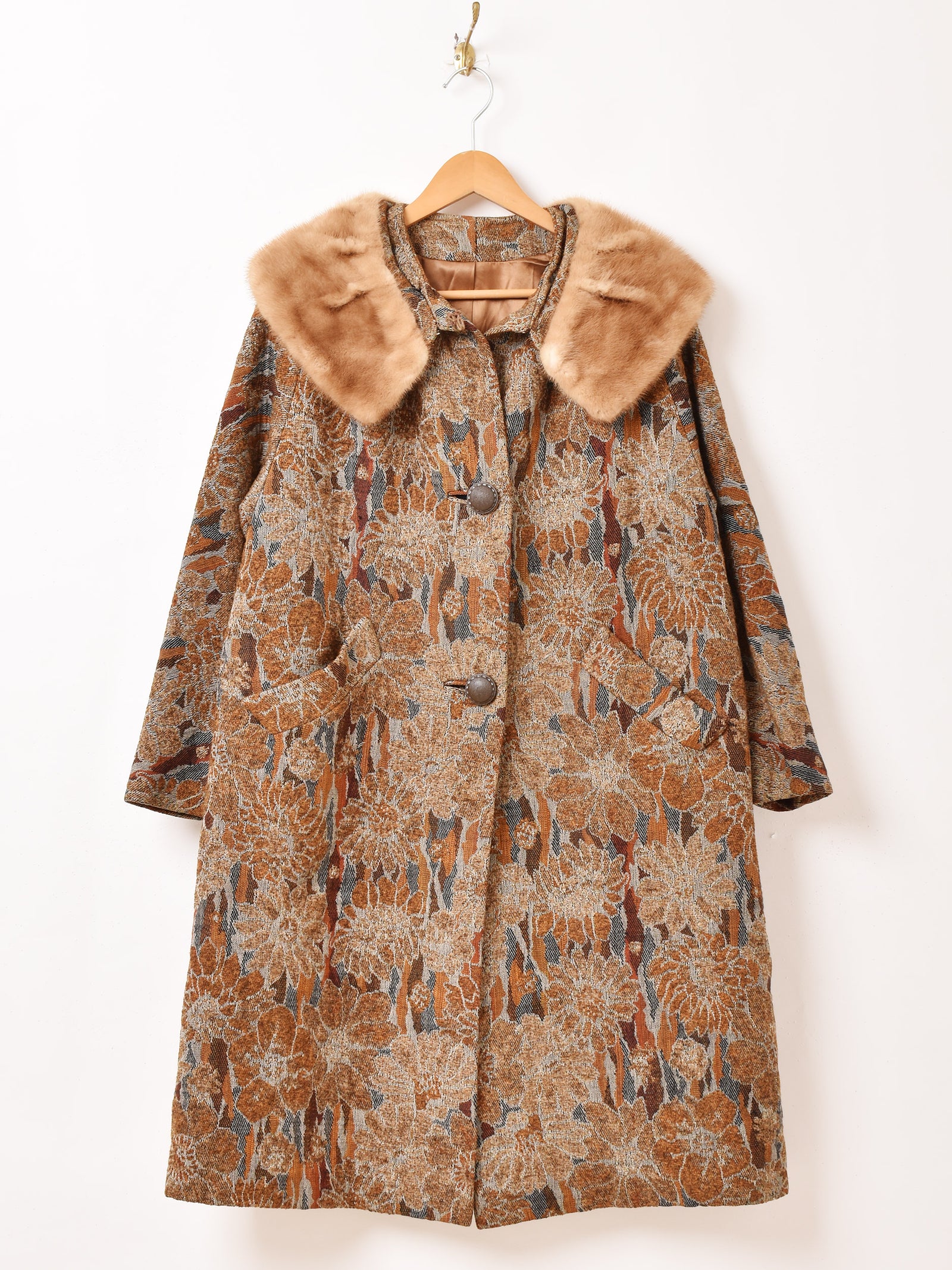 d.i.a. 総柄 コート アウター ジャガード生地 ゴールド 平成ギャル d.i.a. 総柄 コート アウター ジャガード生地 ゴールド 平成ギャル