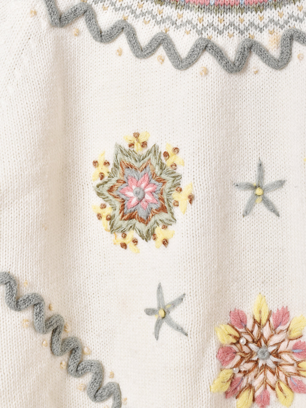 KAZAMIDORI 立体的 花 刺繍 ハイネック セーター-