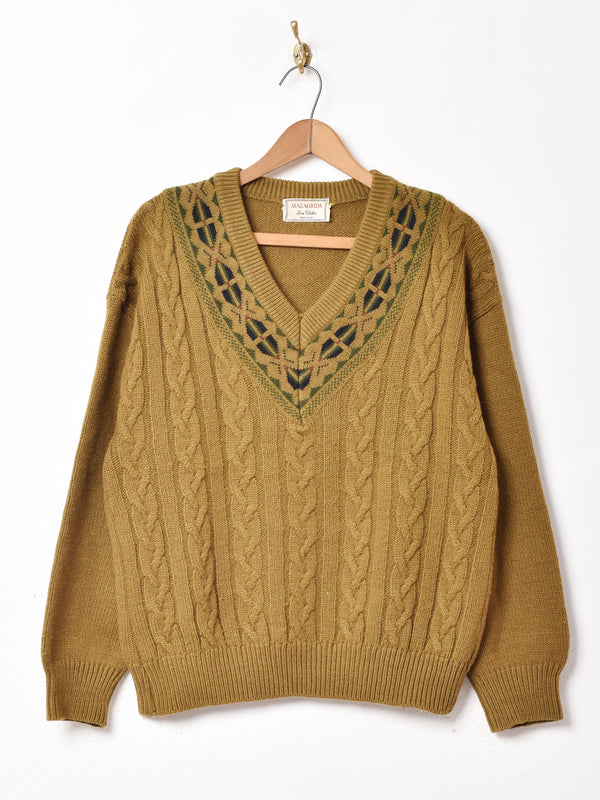 イタリア製 Ｖネック ケーブル編み セーター