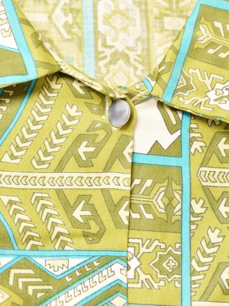 ポケット付き 総柄 半袖シャツ