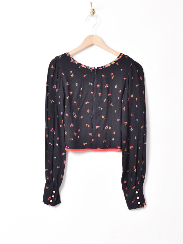 花柄 クロップドトップス