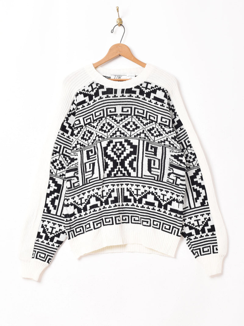 モノトーン デザインセーター
