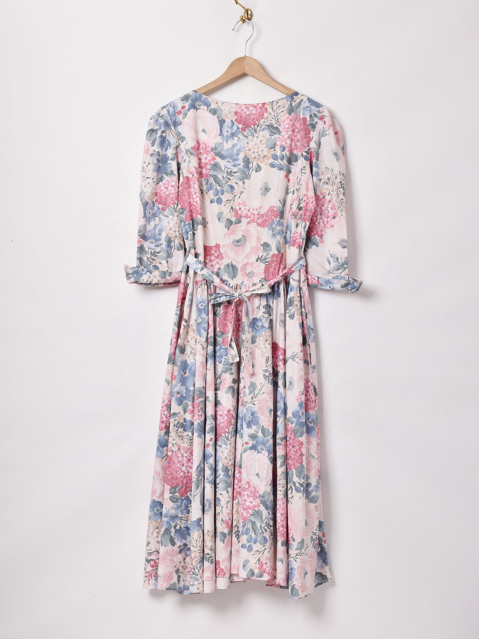 花柄 7分袖ワンピース – 古着屋Top of the Hillのネット通販サイト