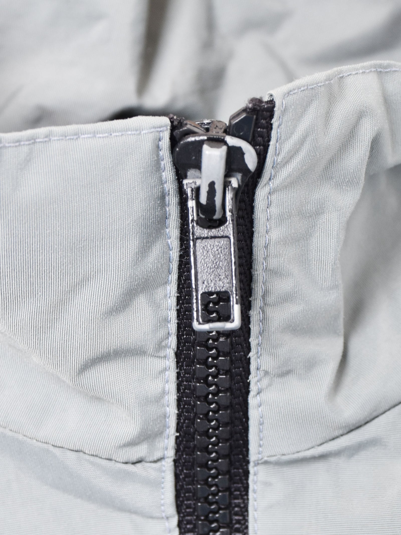 アメリカ軍 V字リフレクター トレーニングジャケット – 古着屋Top of