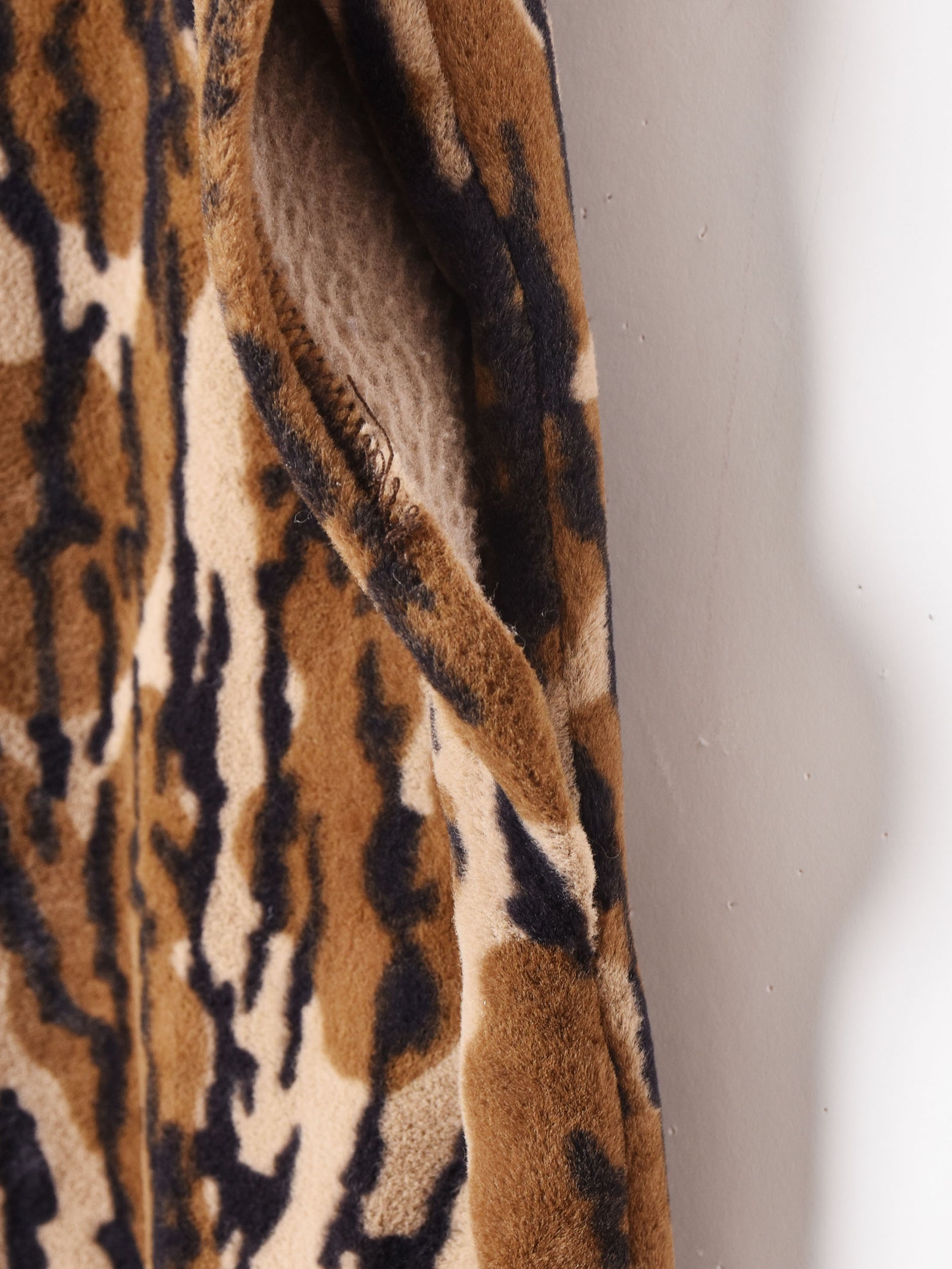 アメリカ製 Carhartt レオパード ファーパンツ – 古着屋Top of the