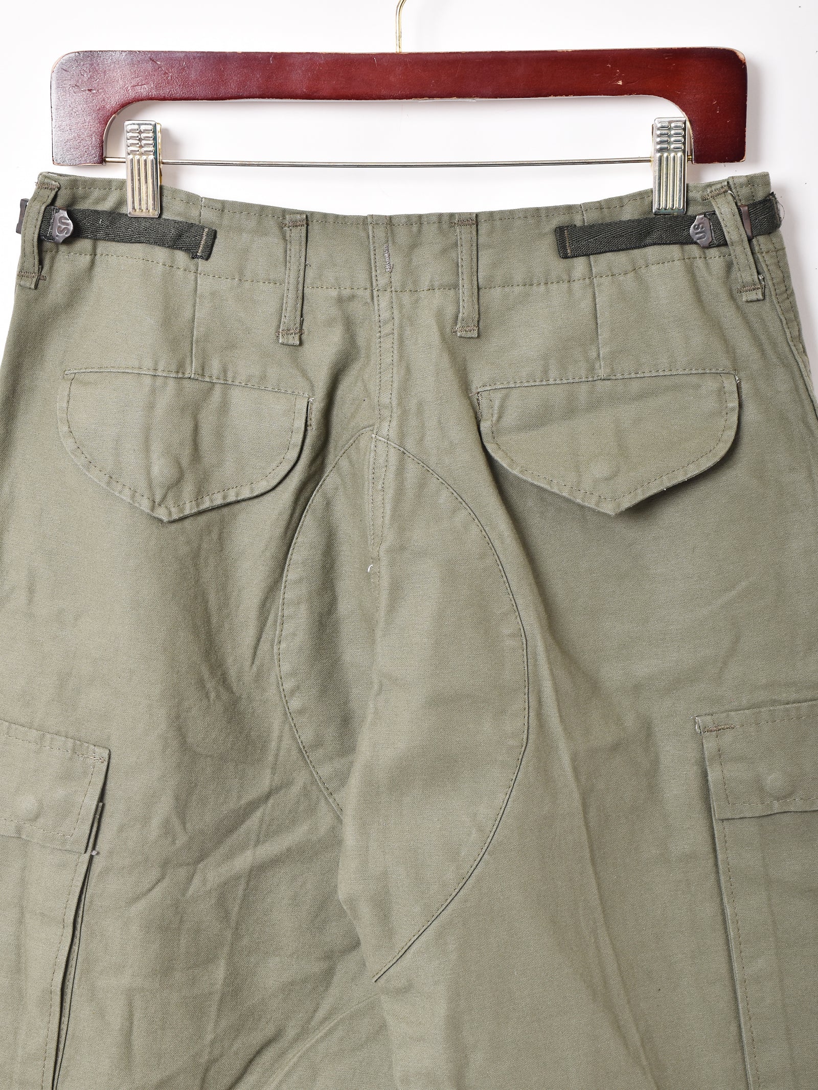 アメリカ軍 カーゴショートパンツ W32 – 古着屋Top of the Hill