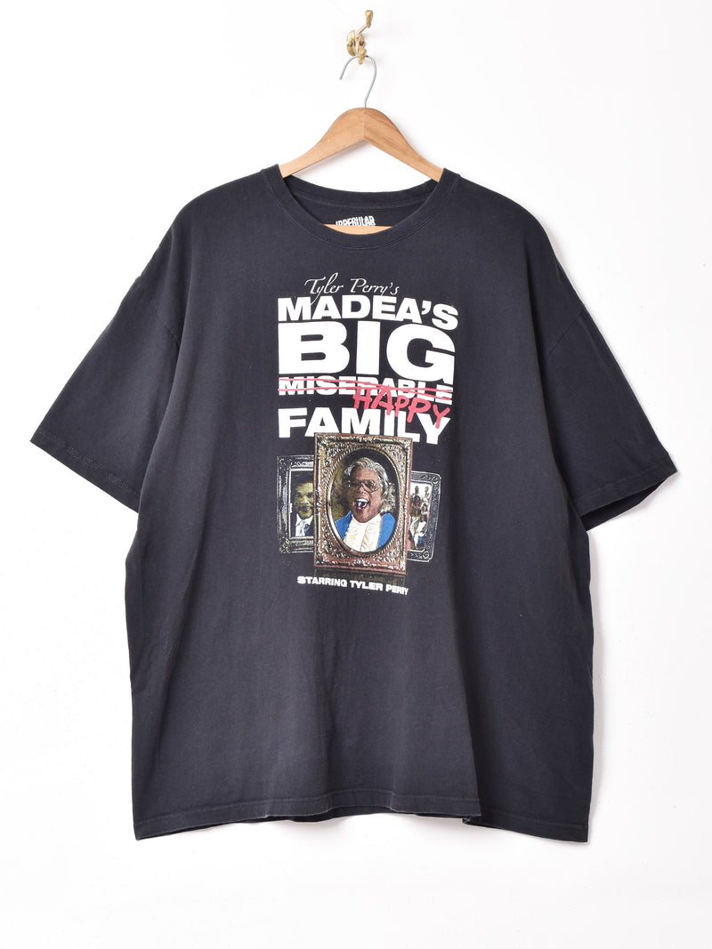 Madea's Big Happy Family プリントTシャツ