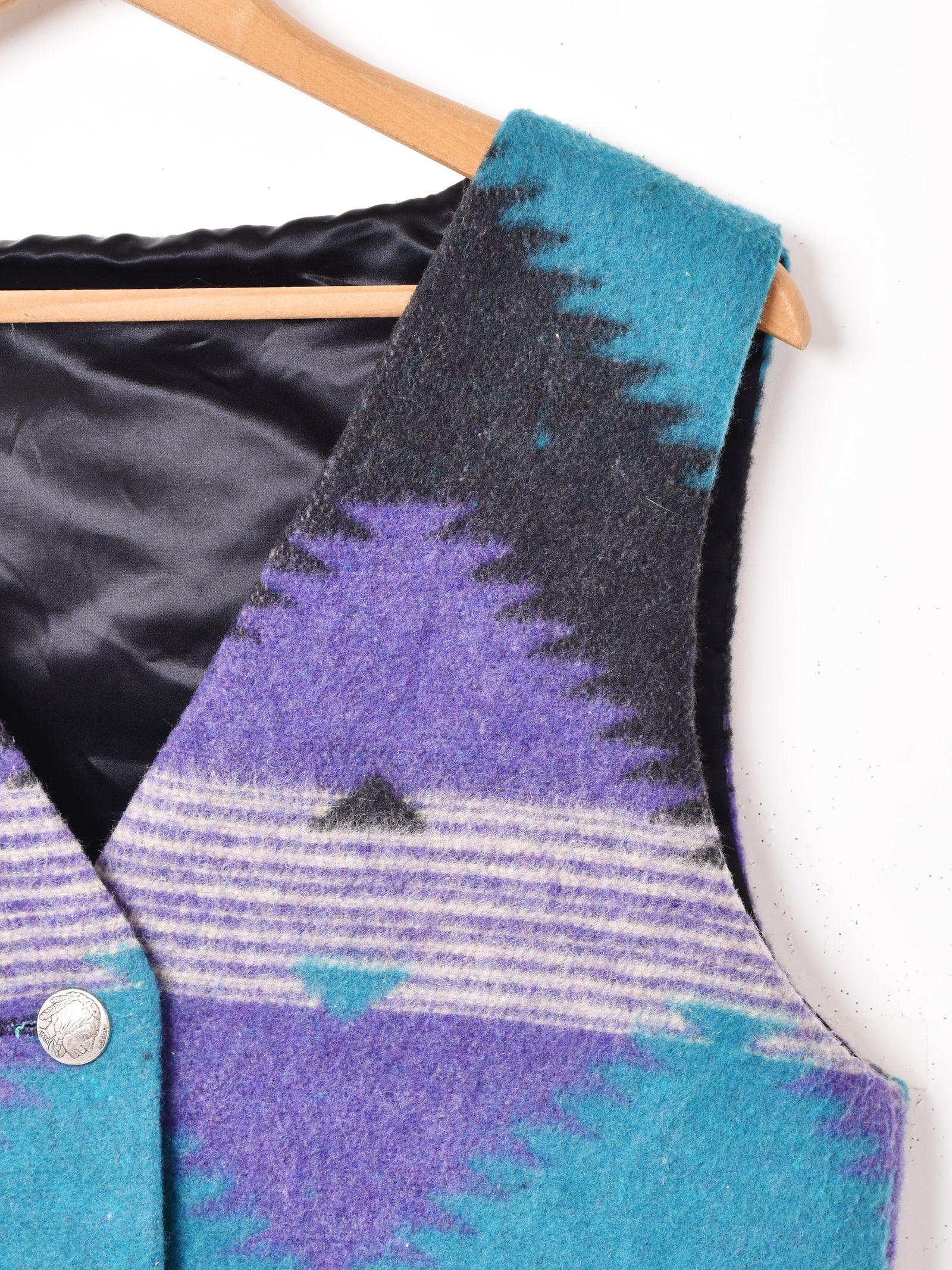 アメリカ製 ネイティブ柄 ベスト – 古着屋Top of the Hillのネット通販