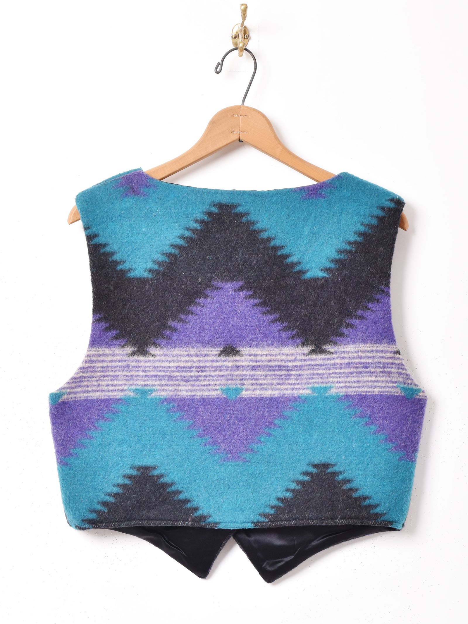 ネイティブ柄ベスト TICCA ☆ネイティブ柄ベスト☆TBDS-091