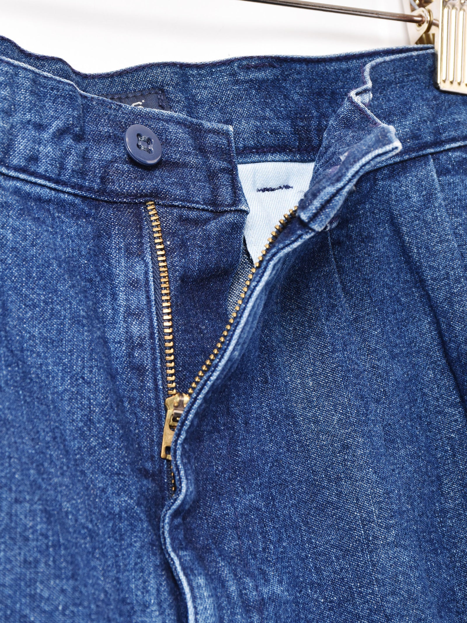 DOCKERS タック入り デニムショートパンツ W31 – 古着屋Top of