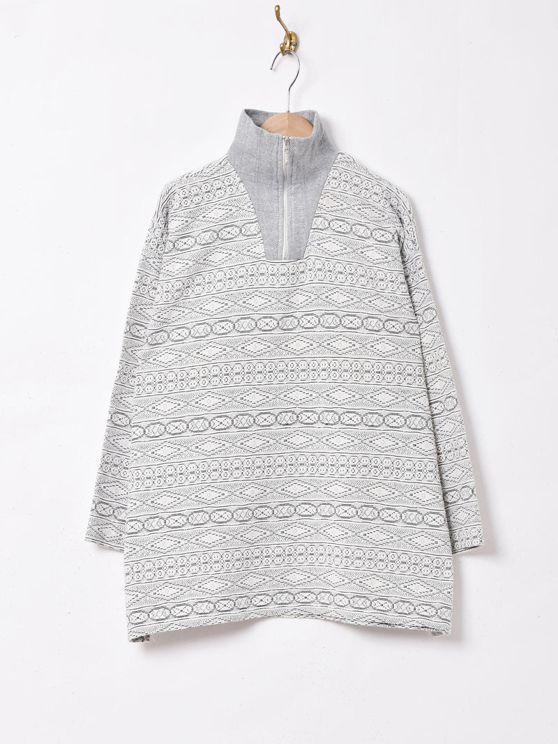 総柄 プルオーバートップス