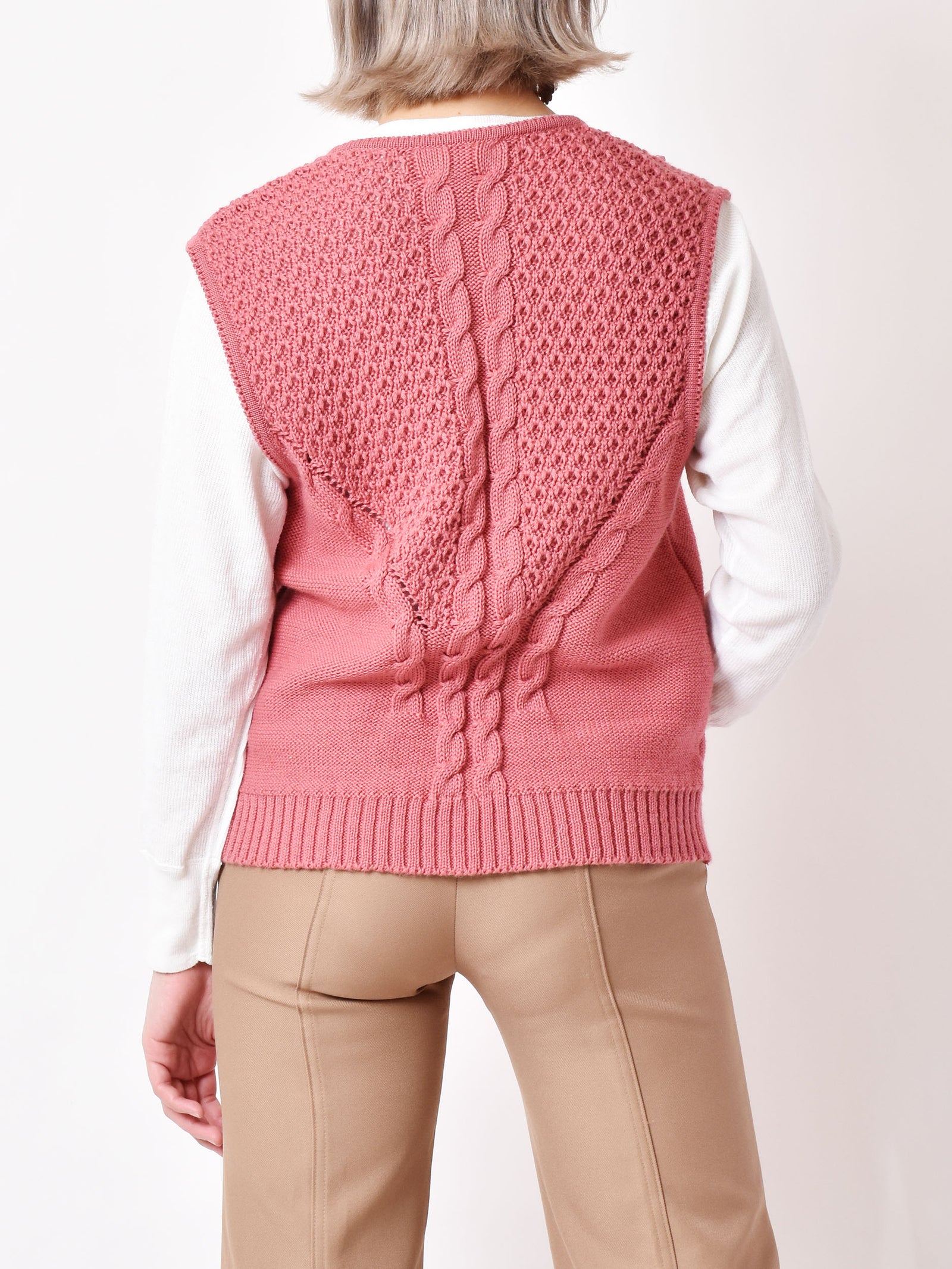 チロルデザイン ニットベスト ピンク – 古着屋Top of the Hillのネット