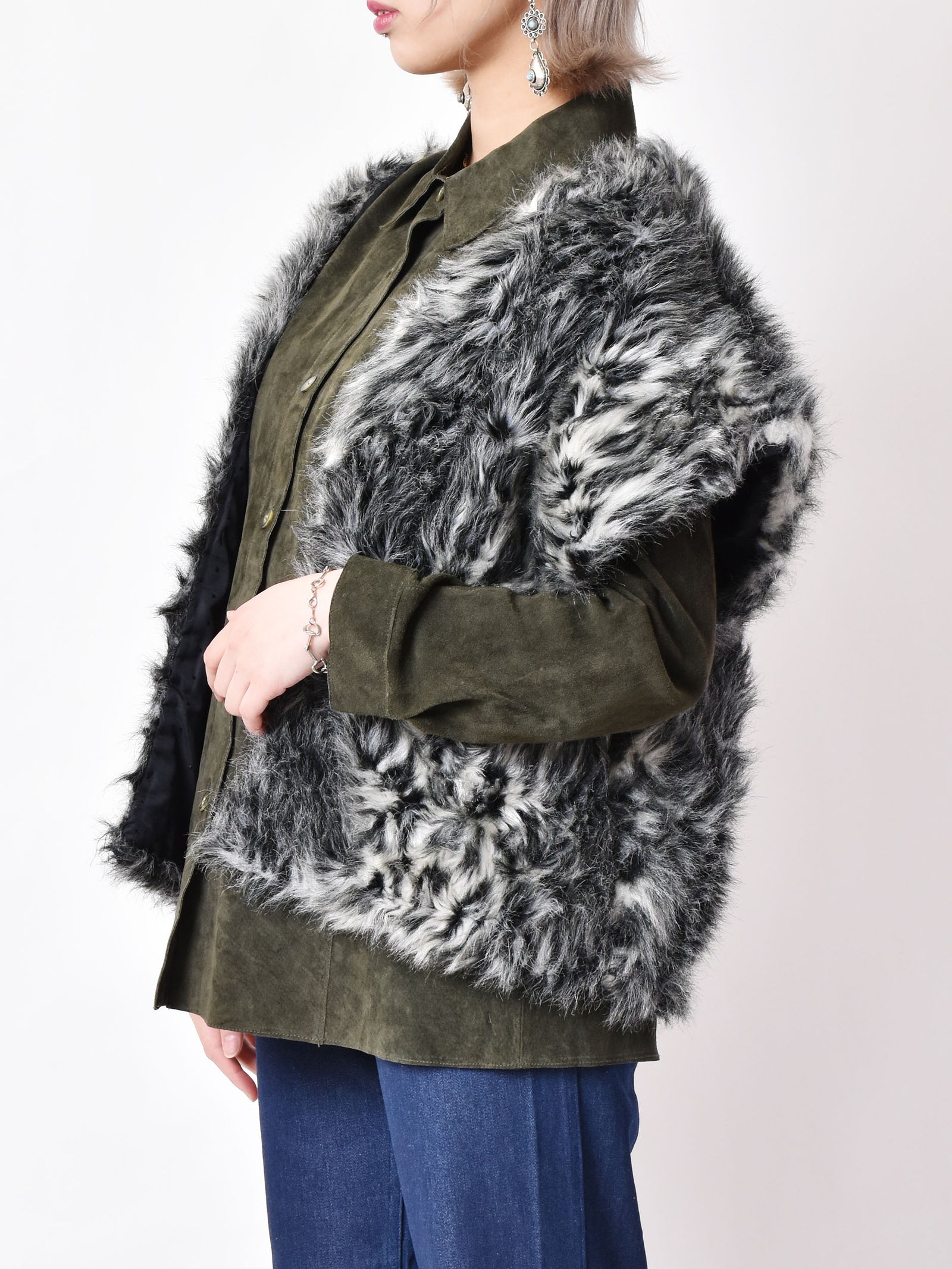 フェイクファー ベスト グレー系 – 古着屋Top of the Hillのネット通販