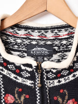 ハーフジップ 刺繍セーター
