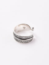 フェザーモチーフ シルバーリング