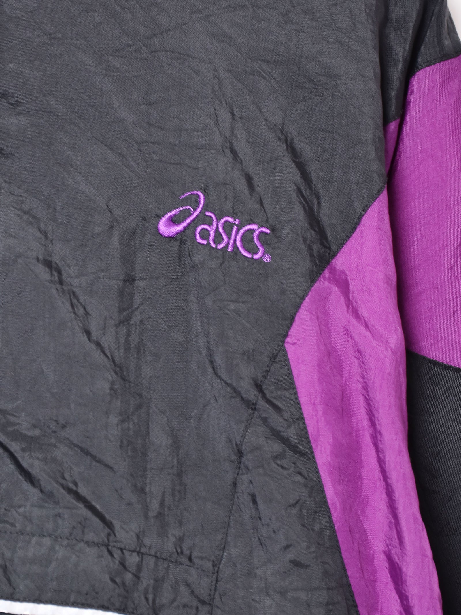 レア！asics サッカーナイロンジャケット 黒/白/紫/赤 日本製 asics ナイロンジャケット 紫 L 80年代 ジャージ 日本製 - メルカリ