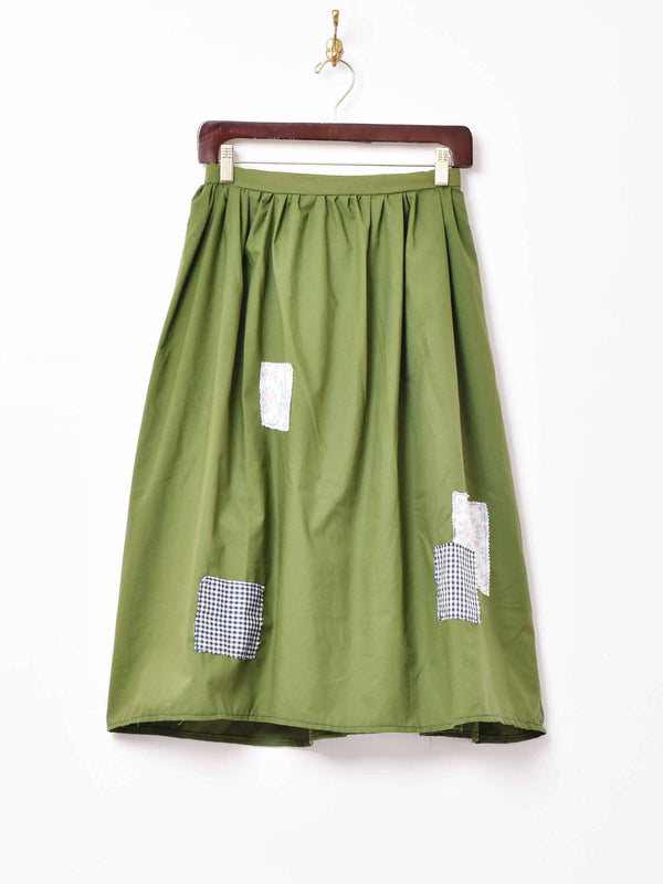 パッチ付き セージグリーン ギャザースカート
